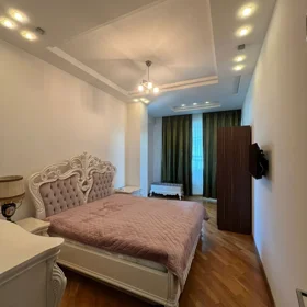 In Baku 130.0 m² apartment is for rent - Image 5