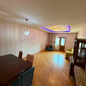 In Baku 96.0 m² apartment is for rent - Image 3