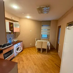 In Baku 96.0 m² apartment is for rent - Image 9