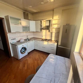 In Baku 65.0 m² apartment is for rent - Image 7
