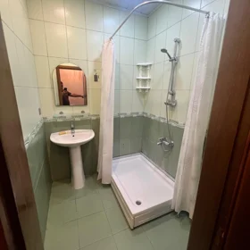 In Baku 65.0 m² apartment is for rent - Image 10