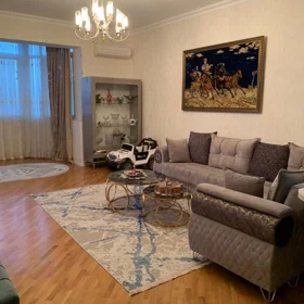 In Baku 82.0 m² apartment is for sale - Image 3