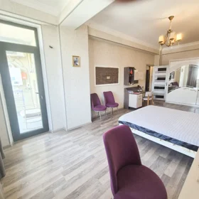 In Baku 90.0 m² apartment is for rent - Image 5