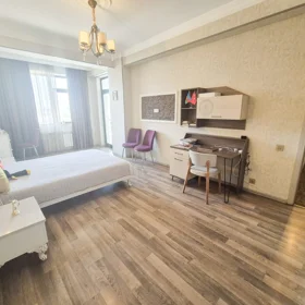 In Baku 90.0 m² apartment is for rent - Image 8