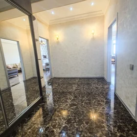 In Baku 90.0 m² apartment is for rent - Image 9