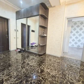 In Baku 90.0 m² apartment is for rent - Image 10