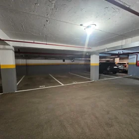 In Baku 1000.0 m² commercial is for sale - Image 4