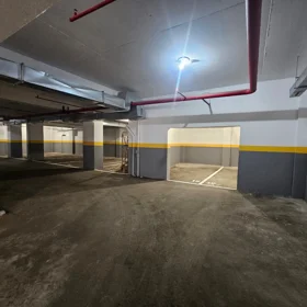 In Baku 1000.0 m² commercial is for sale - Image 6