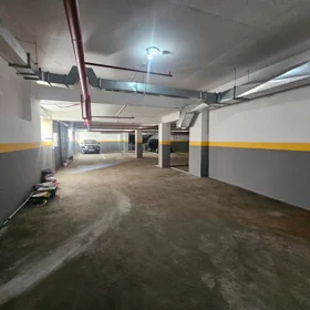 In Baku 1000.0 m² commercial is for sale - Image 10
