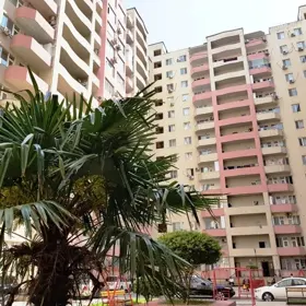In Baku 107.0 m² apartment is for sale - Image 3