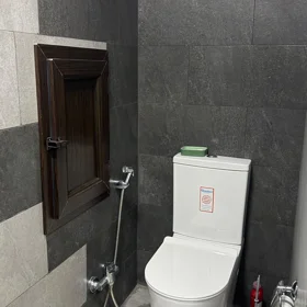 In Baku 107.0 m² apartment is for sale - Image 4