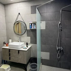 In Baku 107.0 m² apartment is for sale - Image 10