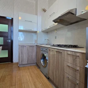 In Khirdalan 65.0 m² apartment is for sale - Image 10