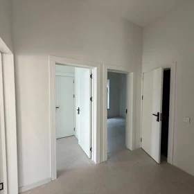In nan 150.0 m² house with 5.0 rooms is for sale - Image 2