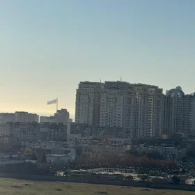 In Baku 70.0 m² apartment is for rent - Image 2