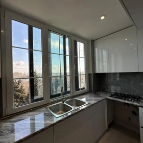 In Baku 67.0 m² apartment is for sale - Image 9