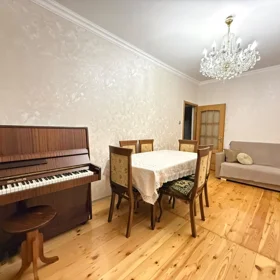 In Baku 75.0 m² apartment is for rent - Image 3