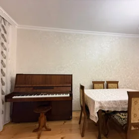 In Baku 75.0 m² apartment is for rent - Image 4