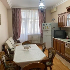 In Baku 100.0 m² apartment is for rent - Image 4