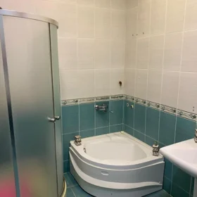In Baku 100.0 m² apartment is for rent - Image 9