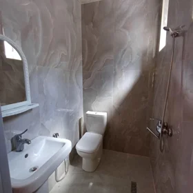 In Khirdalan 6.0 m² house with 3.0 rooms is for sale - Image 10