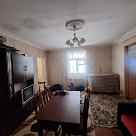 In Baku 100.0 m² house with 3.0 rooms is for rent - Image 2