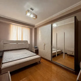 In Baku 80.0 m² apartment is for rent - Image 4