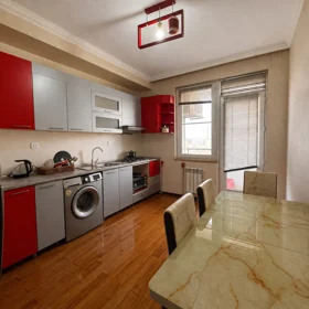 In Baku 80.0 m² apartment is for rent - Image 8