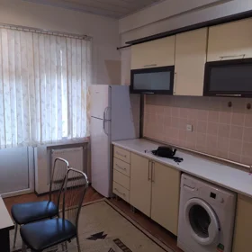 In Xətai rayonu 100.0 m² apartment is for rent - Image 3