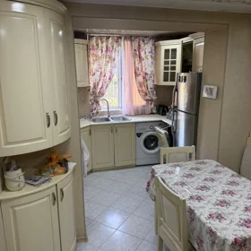 In Baku 75.0 m² apartment is for rent - Image 2