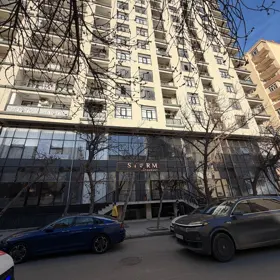 In Baku 196.0 m² apartment is for sale - Image 5