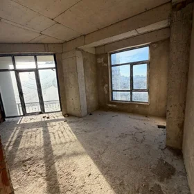 In Baku 196.0 m² apartment is for sale - Image 6