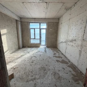 In Baku 196.0 m² apartment is for sale - Image 9