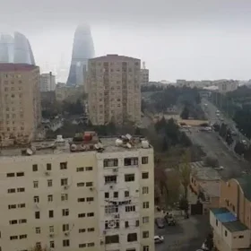 In Səbail rayonu 100.0 m² apartment is for sale - Image 9