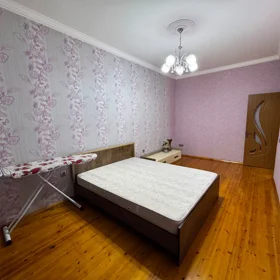 In Baku 130.0 m² apartment is for rent - Image 9