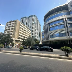 In Baku 70.0 m² apartment is for rent - Image 10