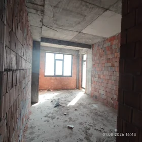 In Baku 118.0 m² apartment is for sale - Image 6