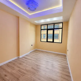 In Baku 90.0 m² apartment is for sale - Image 4