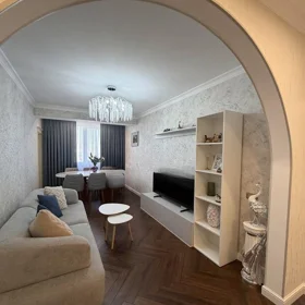 In Baku 75.0 m² apartment is for sale - Image 3