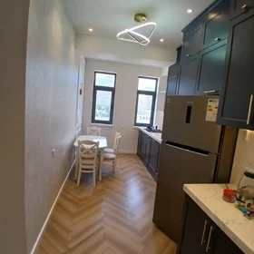 In Baku 96.0 m² apartment is for rent - Image 9
