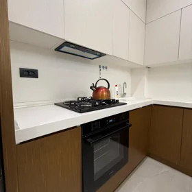 In Baku 90.0 m² apartment is for rent - Image 3