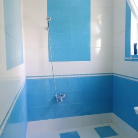 In Binəqədi rayonu 120.0 m² house with 3.0 rooms is for rent - Image 7