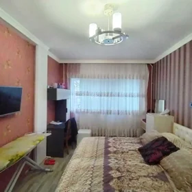 In Baku 70.0 m² apartment is for sale - Image 3