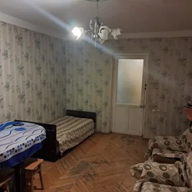 In Baku 65.0 m² apartment is for rent - Image 2