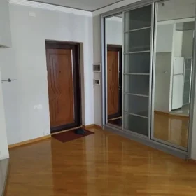 In Baku 65.0 m² apartment is for sale - Image 2
