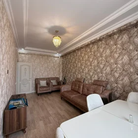 In Khirdalan 65.0 m² apartment is for sale - Image 3