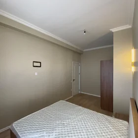 In Khirdalan 65.0 m² apartment is for rent - Image 3