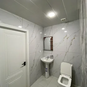 In Khirdalan 65.0 m² apartment is for rent - Image 7