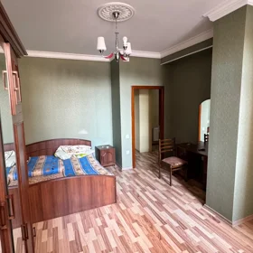 In Baku 188.0 m² apartment is for rent - Image 7