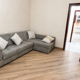 In Baku 80.0 m² apartment is for rent - Image 2